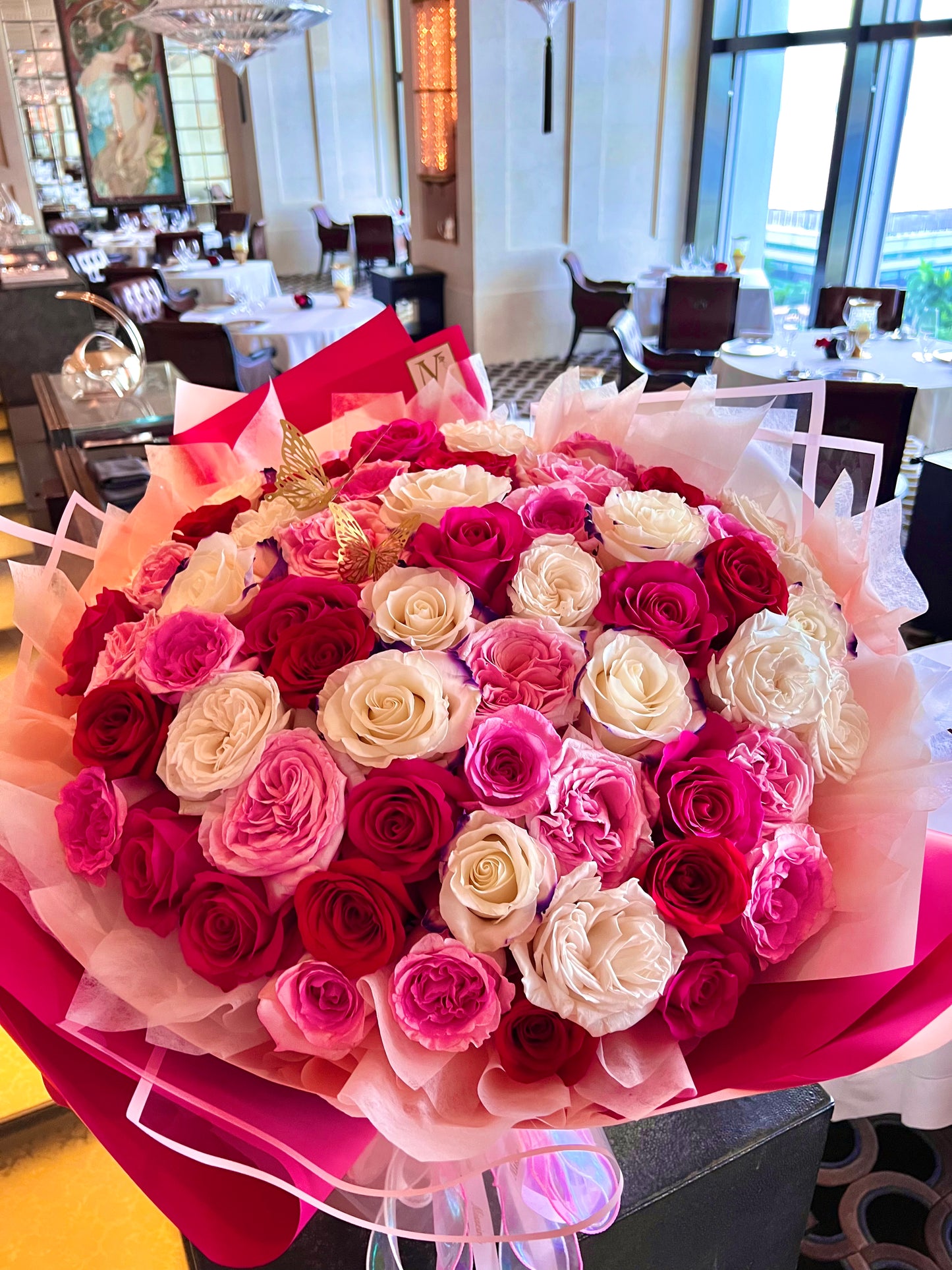 紅粉色混合優質厄瓜多爾玫瑰花束