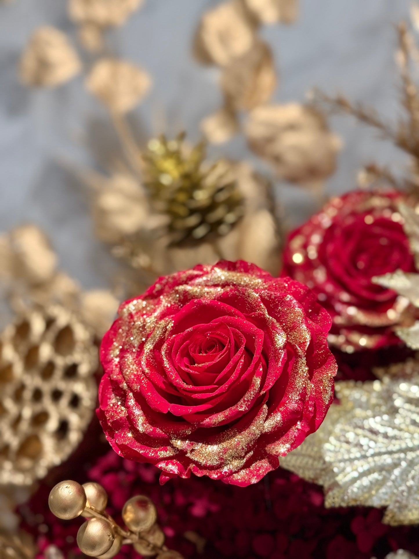 Scarlet Aurelia - Christmas/New Year Preserved Flower Centerpiece