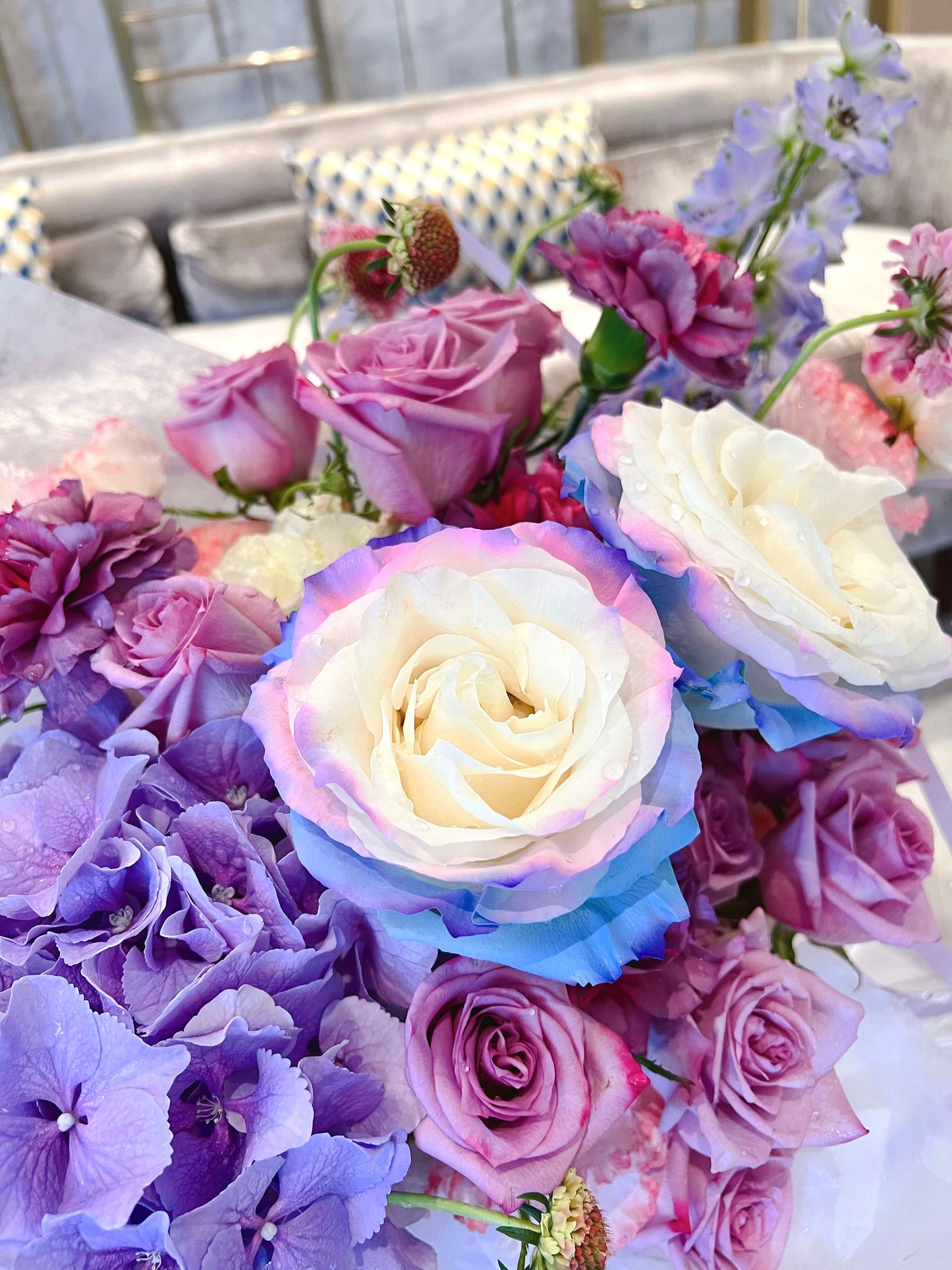 Purple Aurora Fairy 🧚‍♀️ - Ecuadorian Roses Hydrangea Bouquet
